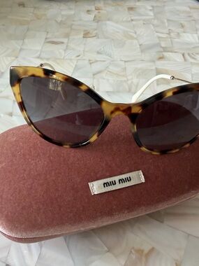 Miu Miu Tortoiseshell Cat-Eye Sunglasses with Brown Lenses